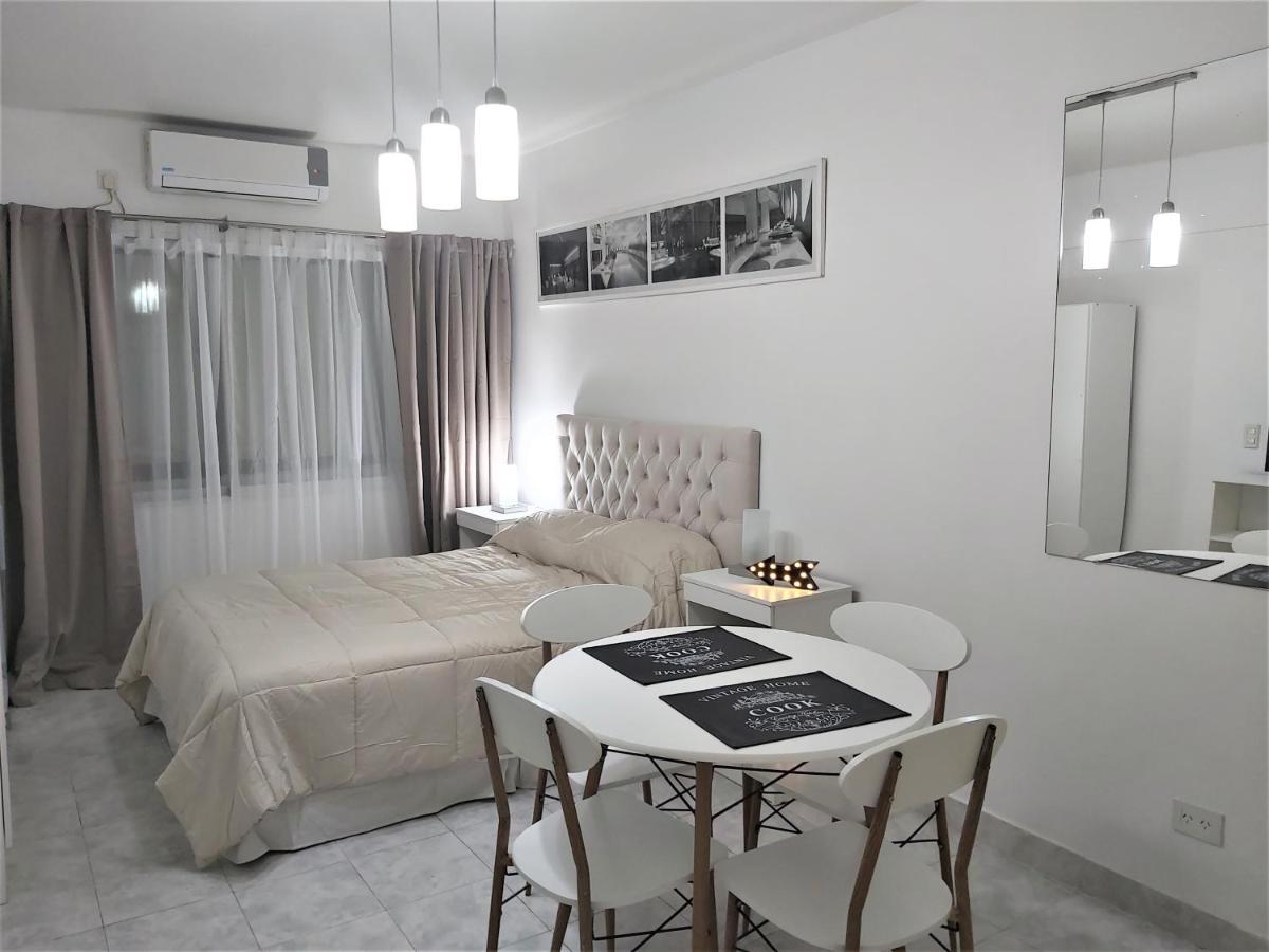 Acogedor Apartamento En Centro De Buenos Aires Cerca Del Obelisco Exterior photo